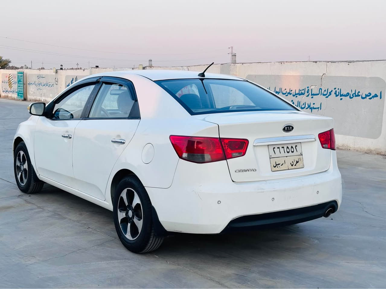 السلام عليكم 
سيراتو موديل ٢٠١٢ خليجي رقم أربيل 
بسم كردي تريد تحويل او وكاله
السياره صبغ عام بدون حادث
السياره جاهزه من كلشي تخم تاير 
كير محرك كفاله شاصي لغد كفاله 
السعر ٧٢ وبيها مجال بسيط 
الاستفسار الاتصال 
***********
*********** بغداد, العراق
