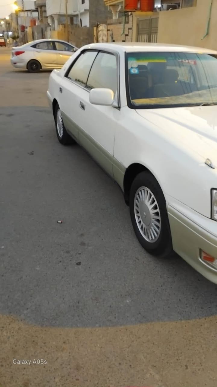 لسلام  عليكم راس الثور رقم بصره دوالي ٣١ تحويل مباشر للبيع قرار 48 كفاله من الكص والنقل جثه والضربه والعيب اشرعي  تخم تاير جديد حداده جديده تبريد منضومه جديده ثلج اكرستال اصل  ابو عيون  مكينه وكير بعدهن بالضمان ففتي جدد السياره كفاله ومال جناي الله شاهد جديده بمعنه الكلمه   السعر  113 وبيه مجال بسيط العنوان البصره البصره                     هاتف.     ***********
