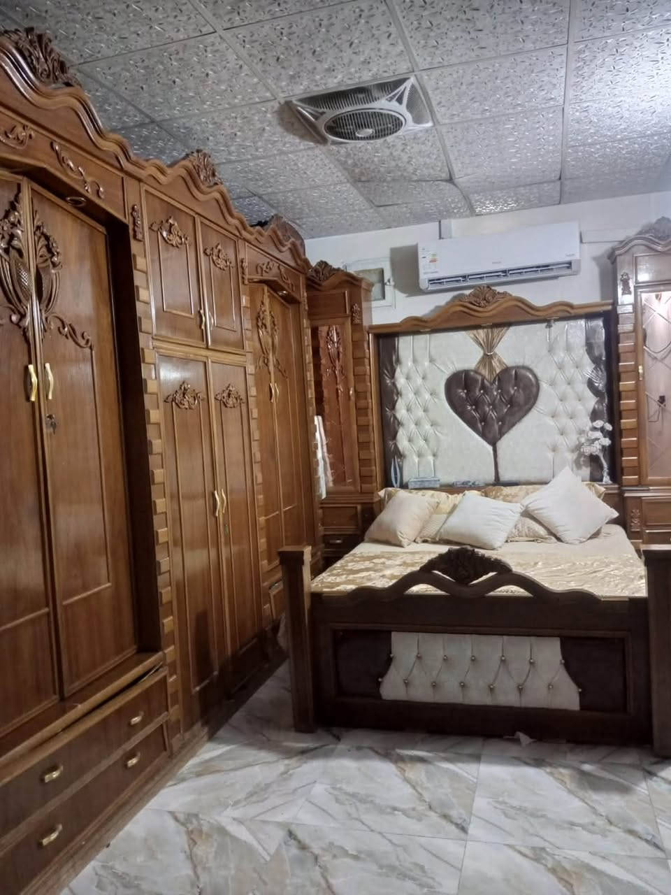 ستعمال قليل صاج خارج اوداخل تفصال عنوان بغداد***********
