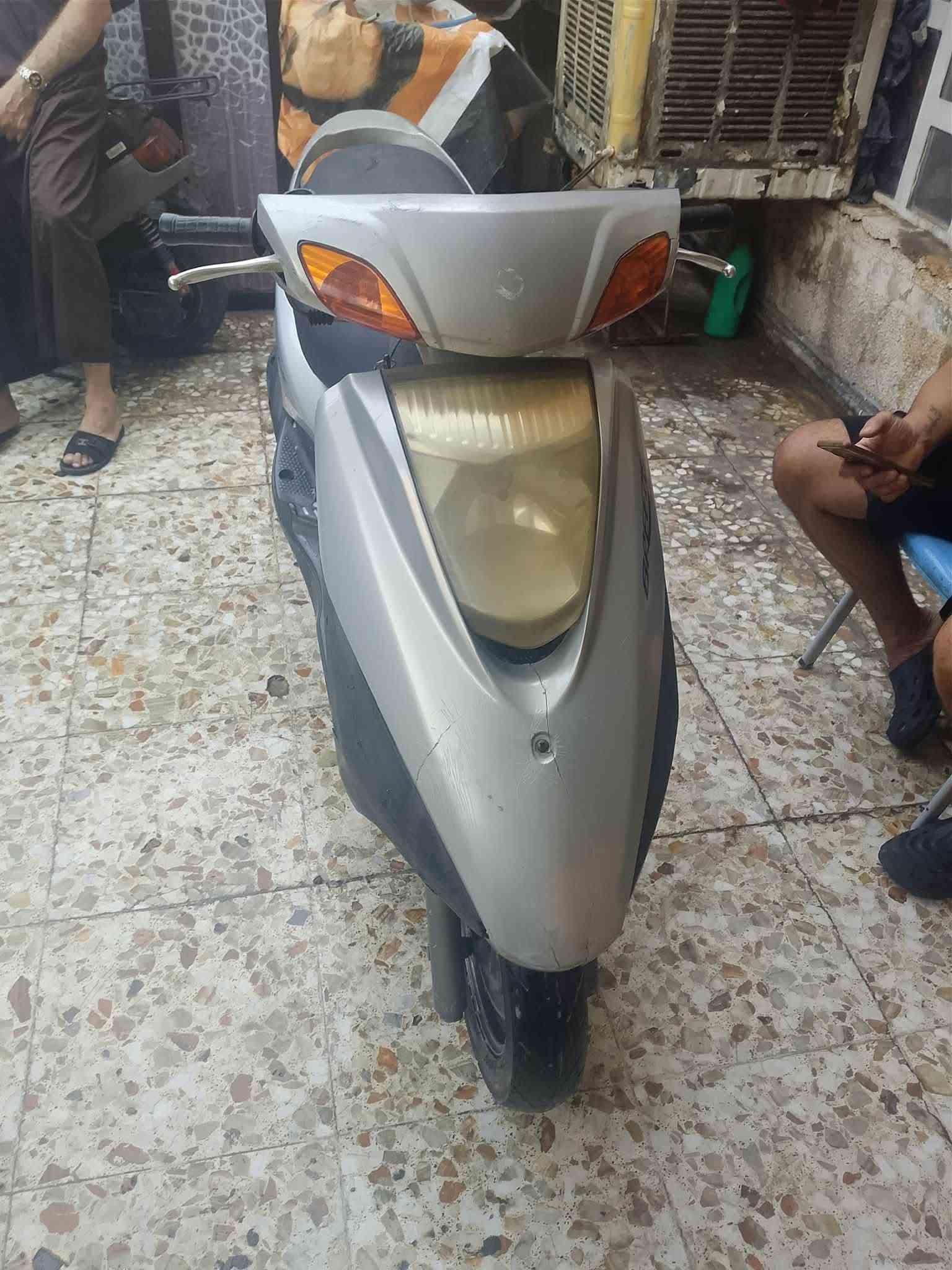 بريز لايت ناصي 140 دراجة كاملة سلف وهندر كهربائيات كلهة شغالة دراجة بيهة خيط بخار سعر 500 وابيهة مجال  مكاني بغداد شعب رقم ***********
