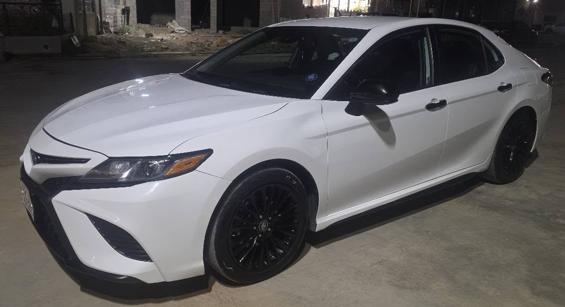 TOYOTA CAMRY 2019se
سەیارەیەکی زۆر زۆر جوانە و بێ کێشەیە
گێر و مەکینە و تەقە و رەقە بە شەرتە و یەک دیناری مەسرەف نیە 
یەک پارچە سبوخە
دوو پەڵەی پی دی ئاڕی هەیە 
سەنەوی بەناوی خۆمە 
شوێن هەولێر 
٩٦٠٠٠مایل ڕۆیشتیە 
نرخی ١٧٧  $ وەرەقە 
وەتساپ و رەقەم : 
***********
ئەوەش رەقەم شانسیە
4T1B11HKXKU742222 أربيل, العراق
