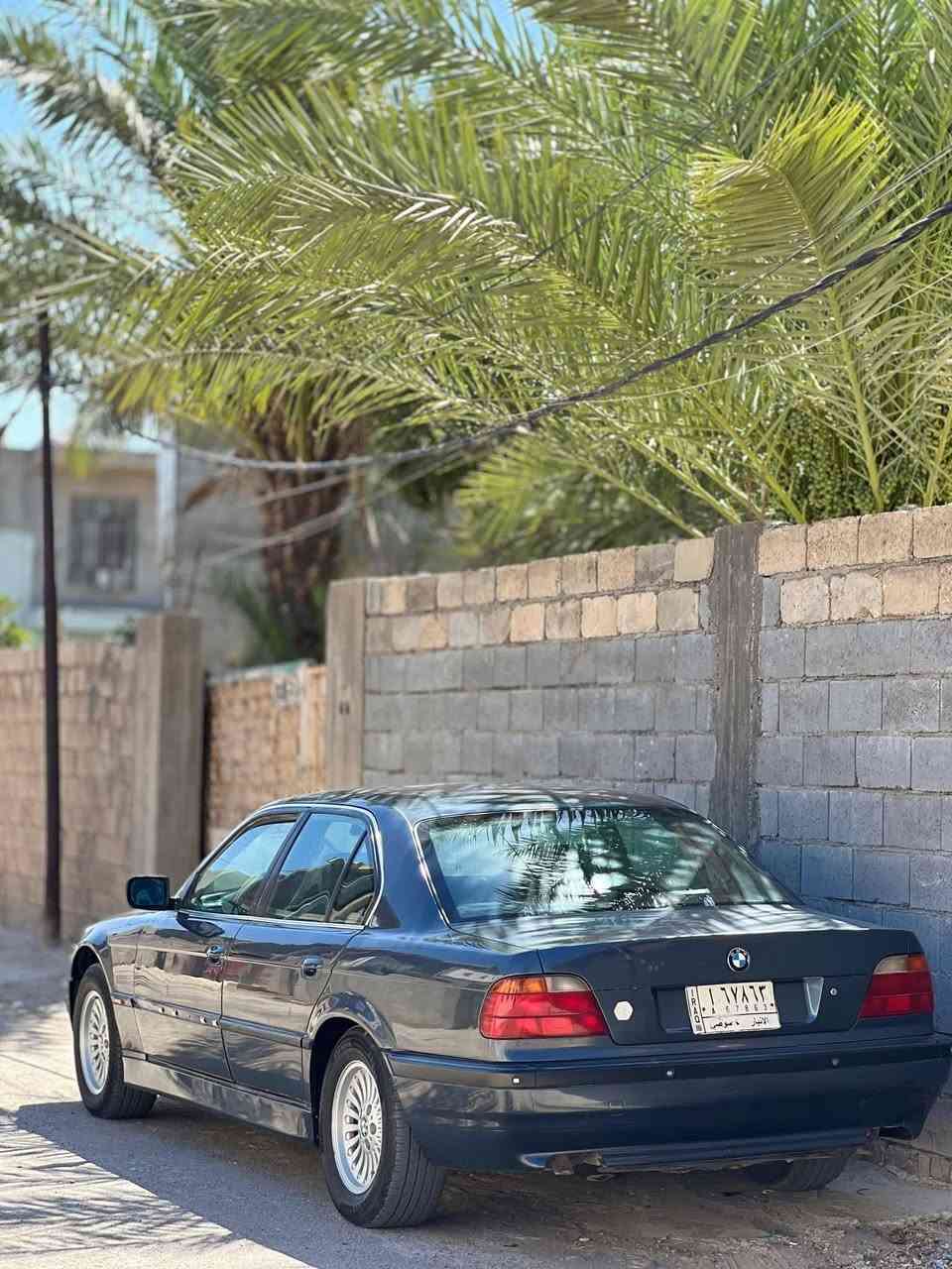 سلام عليكم 728 اصل 1997محرك سته بلاد
كير ومكينه وصدر كله جديد تخم زنون كهربائيات كلها شغاله تبريد شغال ثلج تخم تايرات جدد بدون ضربه السياره فقط صبغ جماليه تحويل مباشر 
فول شلعه ونشاط
سعر 65$ وبيها مجال
رقمي ***********
اومراوس شعدك دز واتساب اني مكلف بالنشر يمك ارقم

