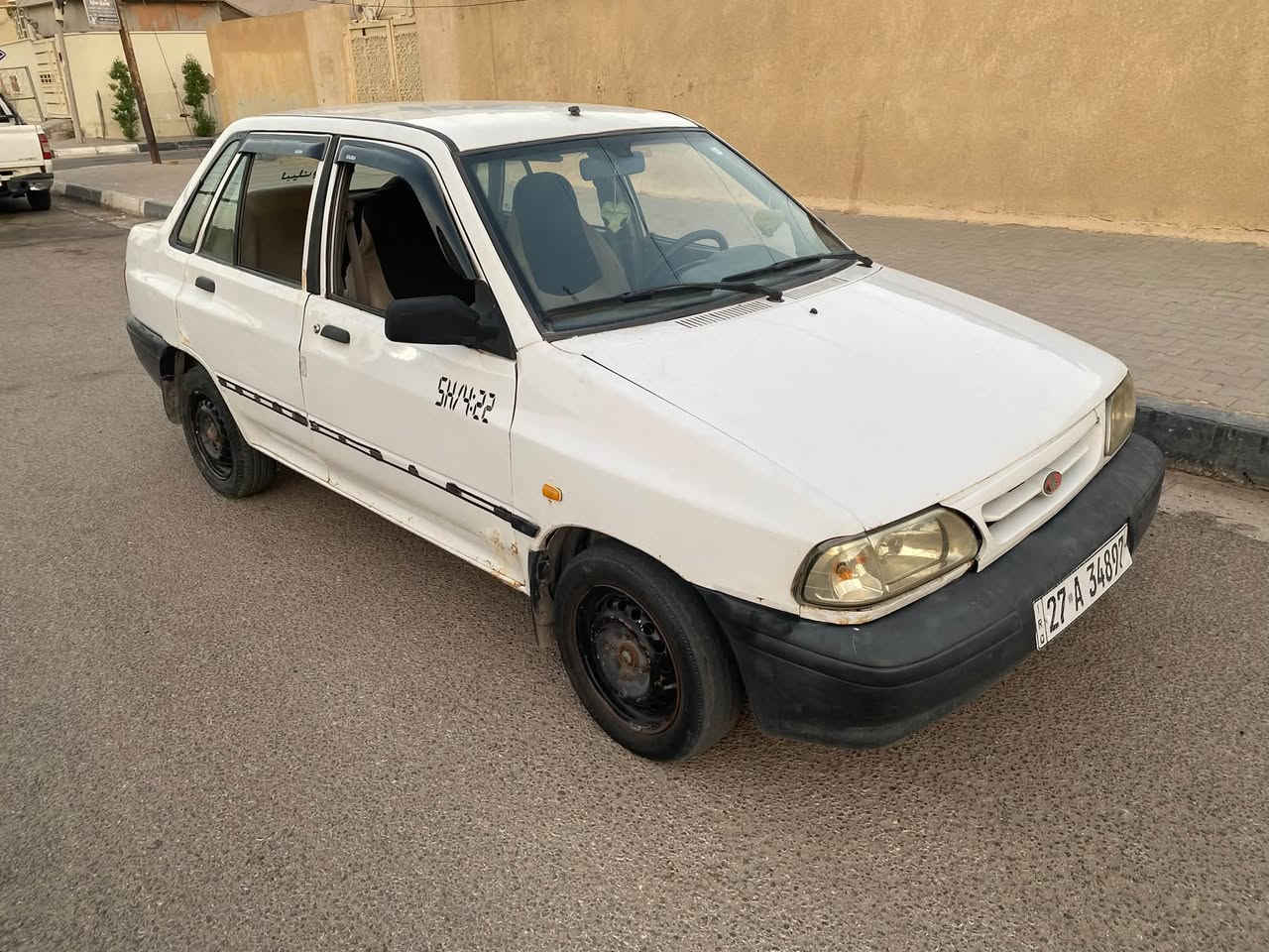 ‏للبيع موديل 2015 موجودة في كربلاء باسمي السعر 28 رقم الهاتف ***********
