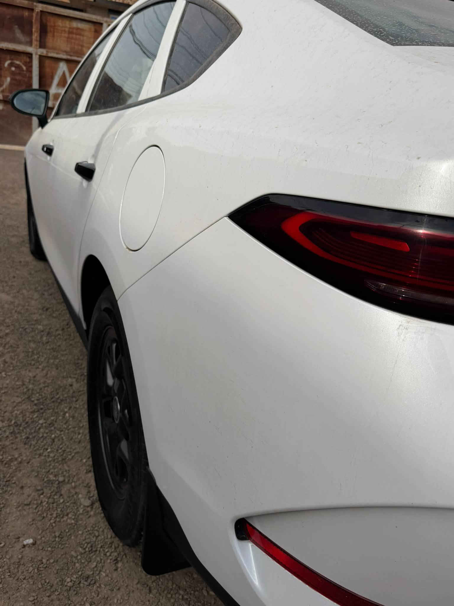 هايبرد PHEV • ٢٠٢٥ • ٢٠ ألف كم