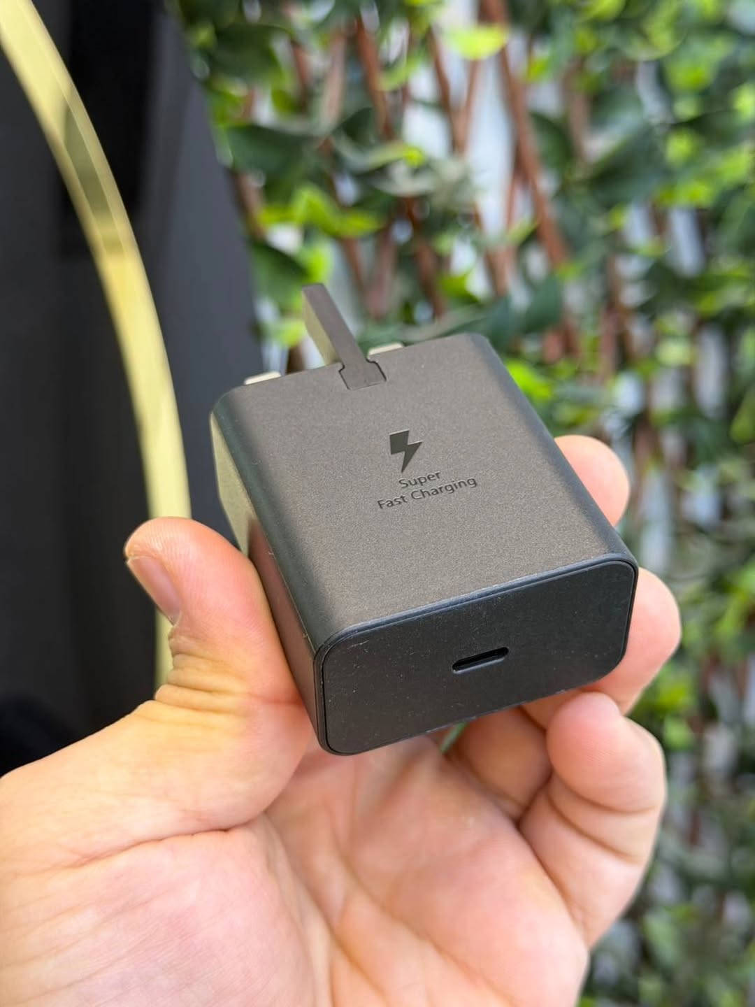 **عرض يوم السبت فقط**
**عرض يوم السبت فقط
شاحن 45w + كيبل تايب سي - تايب سي

————————-

السعر  ٢٥  الف فقط يوم السبت

———————— 

توصيل كل العراق ٥ الأف

 ————————-

للحجز او الاستفسار المراسله على الواتساب *********** 
***********

————————-
العنوان شارع فلسطين مجاور الكوخ مكتب H&H 
————————-

رابط جميع برامج التواصل https://heylink.me/hussein.handh/

————————-

رابط الانضمام لكروب الواتساب https://chat.whatsapp.com/FvFJNN4B3DU3r8Zw96uhig?mode=gi_t
————————-
رابط الانضمام لقناة الواتساب ‏ https://whatsapp.com/channel/0029VbCZofYISTkPK9NW1729
