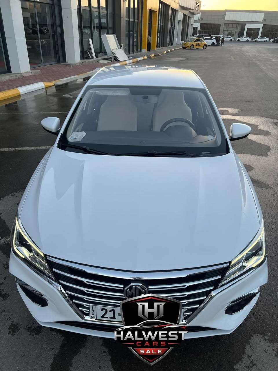 MG 5 2023
 Comfort
30.000 
رۆشتووە 
سیرڤسی  لە مۆتۆل کراوە 

***********✅

نص مكتوب في الصور:
- HALWEST CARS SALE
- TH HALWEST CARS SALE
- H HALWEST CARS SALE