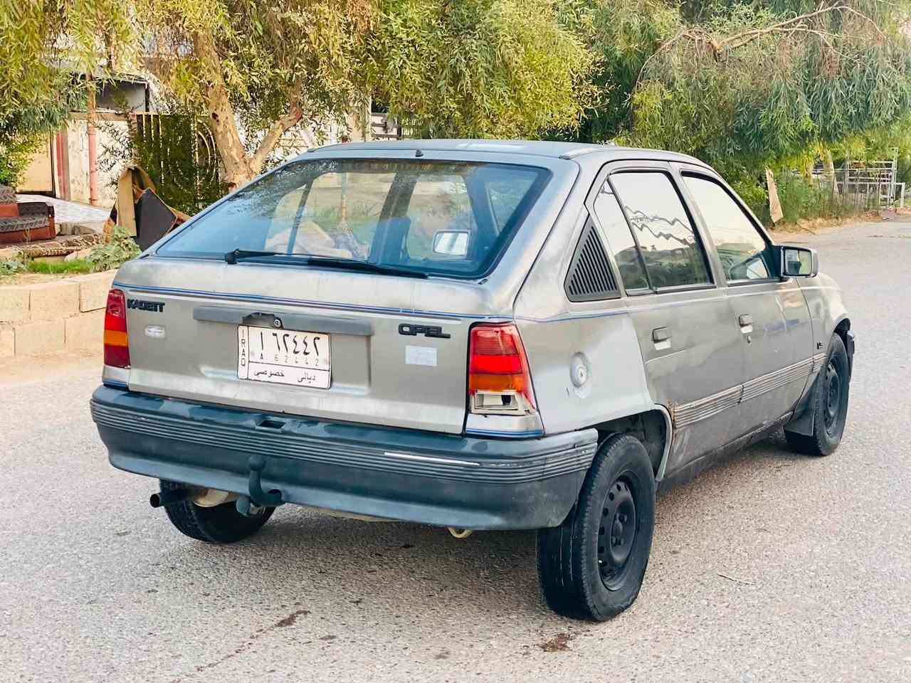 السلام عليكم اوبل كاديت موديل 1990رقم ديالى مشروع وطني لل٢٧دفتر بانزين بيها سياره جاهزه بلاديه داخلها نضيف لوك  فقط يحتاجلها صبغ بيع مستعجل السعر 18وبيها مجال بسيط العنوان كركوك رقم الهاتف ***********فقط وتساب غير متواجد ع سيم كارت
