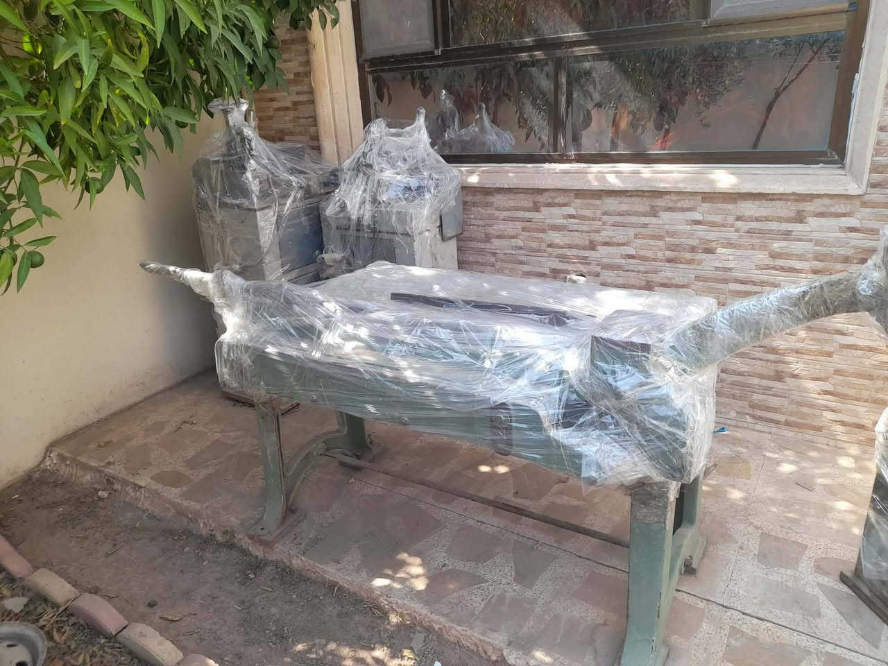معمل المنيوم للبيع... العنوان موصل الجانب الأيسر... للاستفسار الاتصال على الرقم..
***********
