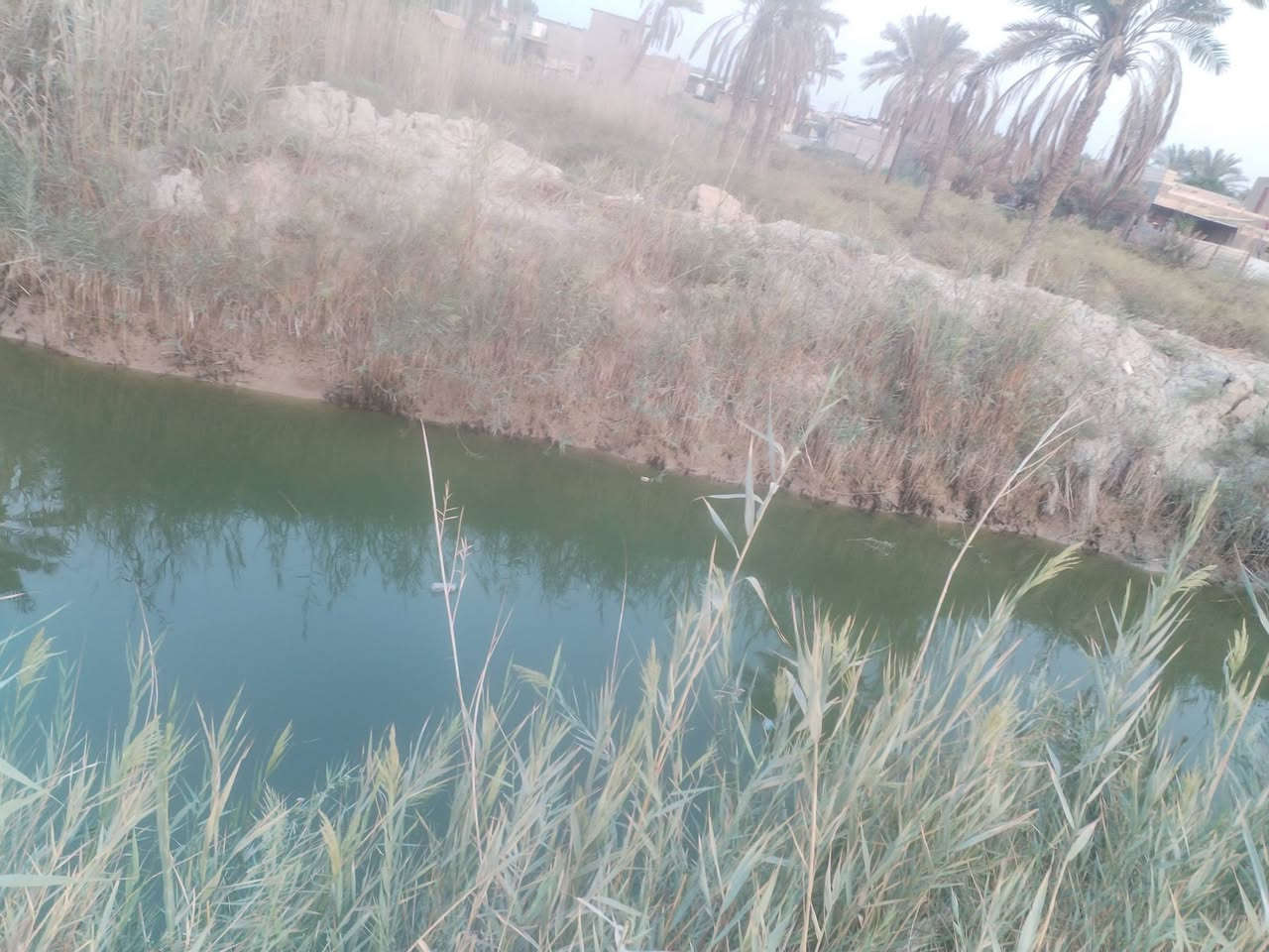 ابي الخصيب • ٨٠٠م • نهر جاري