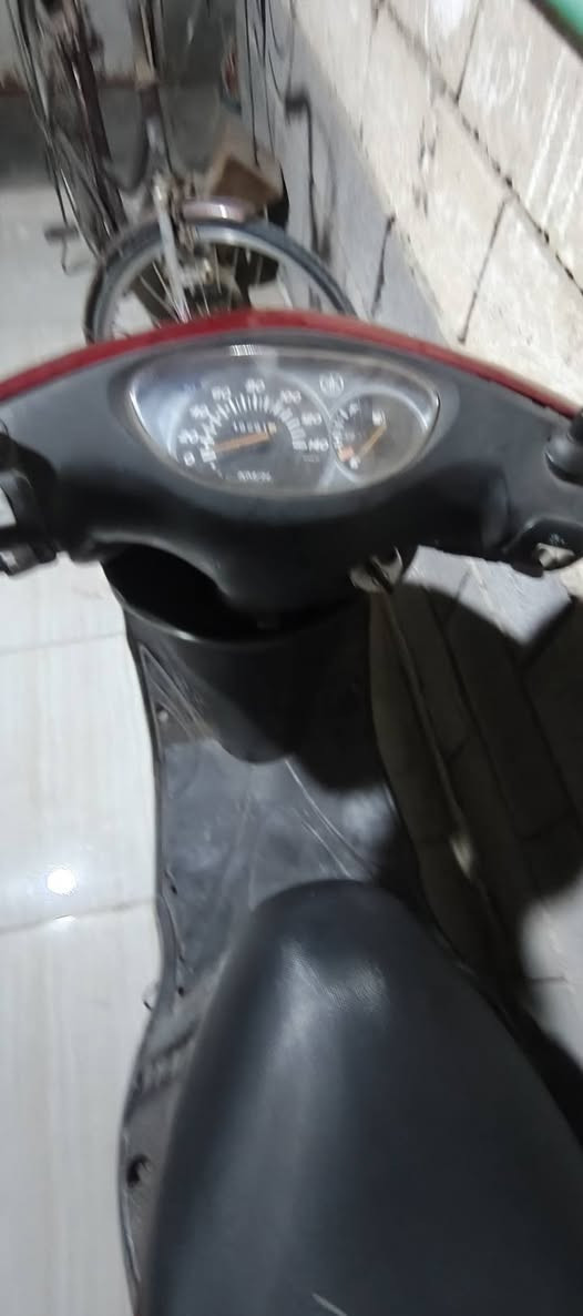 سلام عليكم دراجه بريز للبيع جديده هندر وسلف كلها شغاله كهربائيات كلها تشتغل السعر 900الف وبيها مجال الرقم ***********
