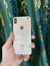 آيفون XS ماكس • ذاكرة ٢٥٦ • بطارية ٧٤٪