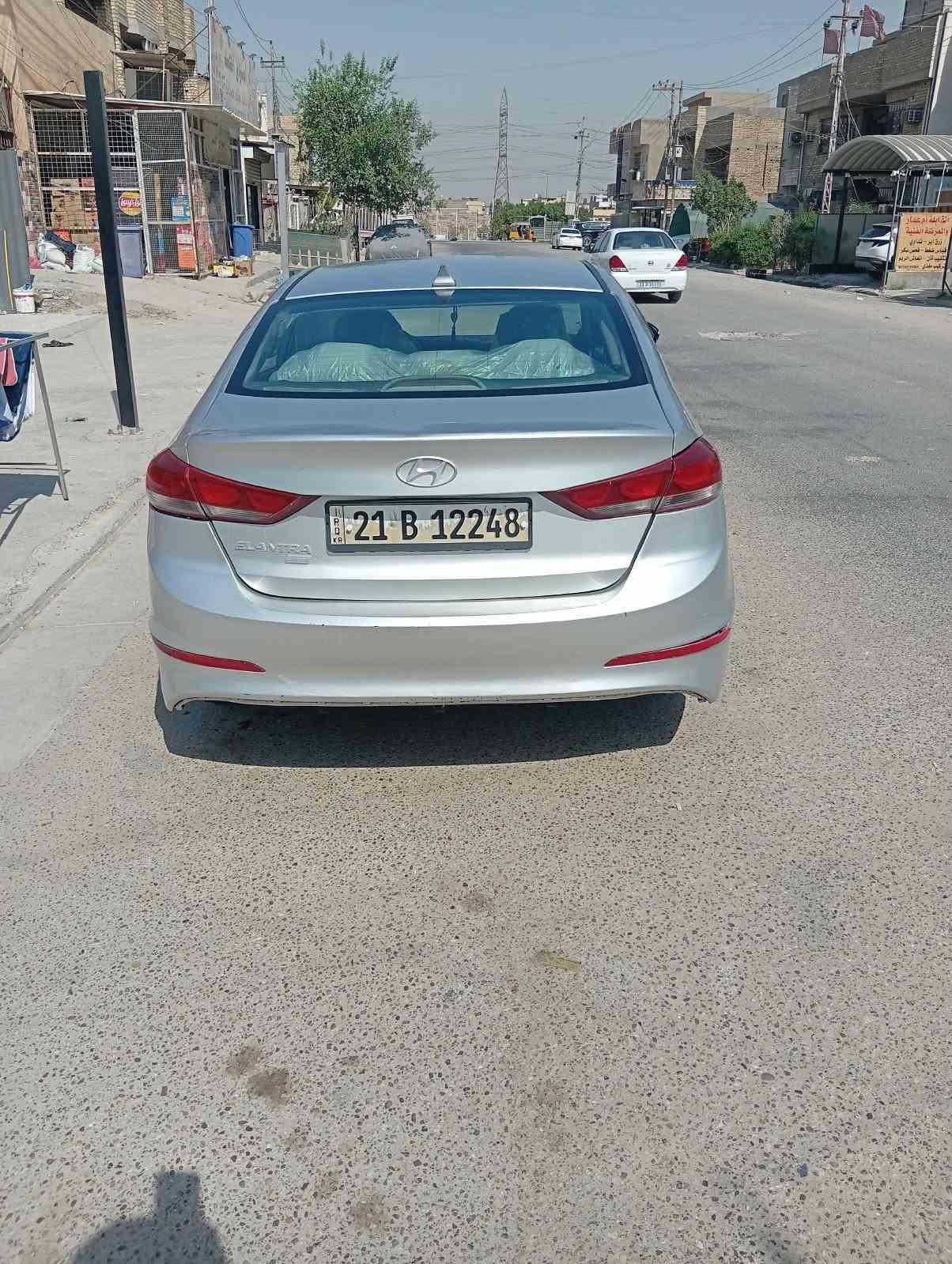 النترا اربيل      موديل 2017
السياره متجيه صفحه اليمنه 
وصبوغه عام محرك وكير مكفولات 
شاديلها محرك فورتي2024 ماشي 20الف 
السعر 90 
***********
