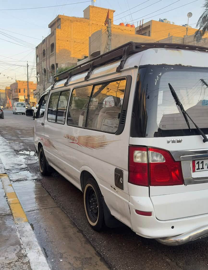 السلام عليكم شباب 

عندي كيا فتون موديل 2010 فراشه رقم بغداد

انكليزي بسمي سنوية جديدة هزة جديدة 

السيارة معفيه من الضريبه ما عليه ضريبه 

بيه مكينه ونجي ياباني ، كير جديد ،  

اكسل جديد ، دوشمه ، تايرات جدد ، كهربائيات 

كله شغاله السعر ب 65 ورقه وبيه مجال بسيط 

العنوان  / بغداد / حي اور / 

مجاور جامع وحسينية المصطفى 

رقمي ***********  .

