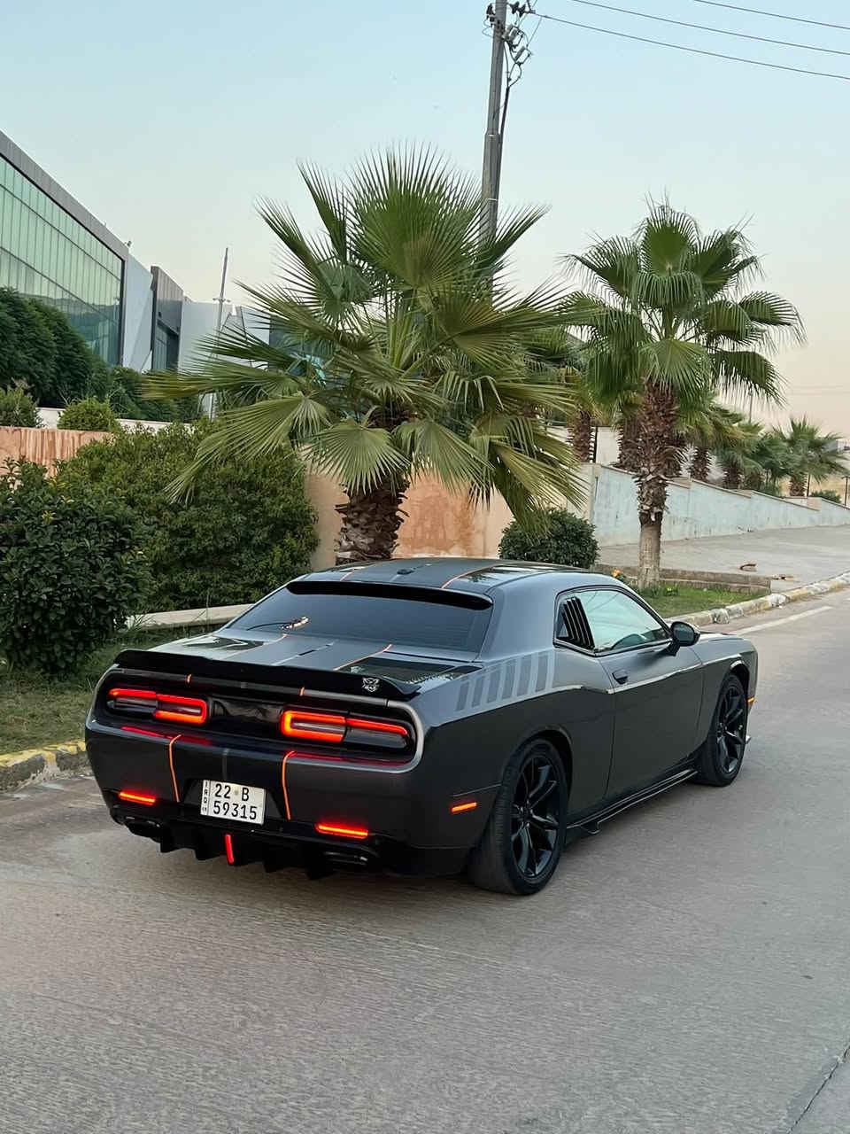 Challenger 2017 SXT
جالنجر 
كير مكينة اكسل شرط 
كهربايات شرط 
سيارة ستوك وضع شركة 
سيارة قطعه وحده صبغ وثلاثه كلير فقط 
دعاميه هيلكات
ويل بلاك توب ٢٠
سيارة بدون دواخل نهايا شرط
سياره بدون ايرباك فقط برده
مواصفات 
 ،كشنات كهربا 
شاشه جبير 
مودات قيادة 
عليها فيت بم جديد
ادامه جديده ودهن جديد
عليها دفيوزر هيلكات 
مظله عادي جالنجر 
طخم امامي خلفي جديد مهبطها 
تايرات ووياله نظاف 
دهن وفلتر وشوته جديد
بولش جديد وتلميع جديد
خطين فحمي واورنج
قطع الاسود فحمي صابغها حراري اسود
دواخل كلها مغلفه قطع كاربون غريب ومميز
وبعد هواي مواصفات 
صور حادث ما ينطي
ماشيه 129miقابل للزياده
رقم وهزة وسنويه جديد 
تحويل ووكاله شرط
سياره باسمي
سيارة عليها غرامات ٧٠ الف
مكان سيارة دهوك
سعر ١٣٦$وبي مجال بسيط 
رقم تليفون***********وبي واتساب
