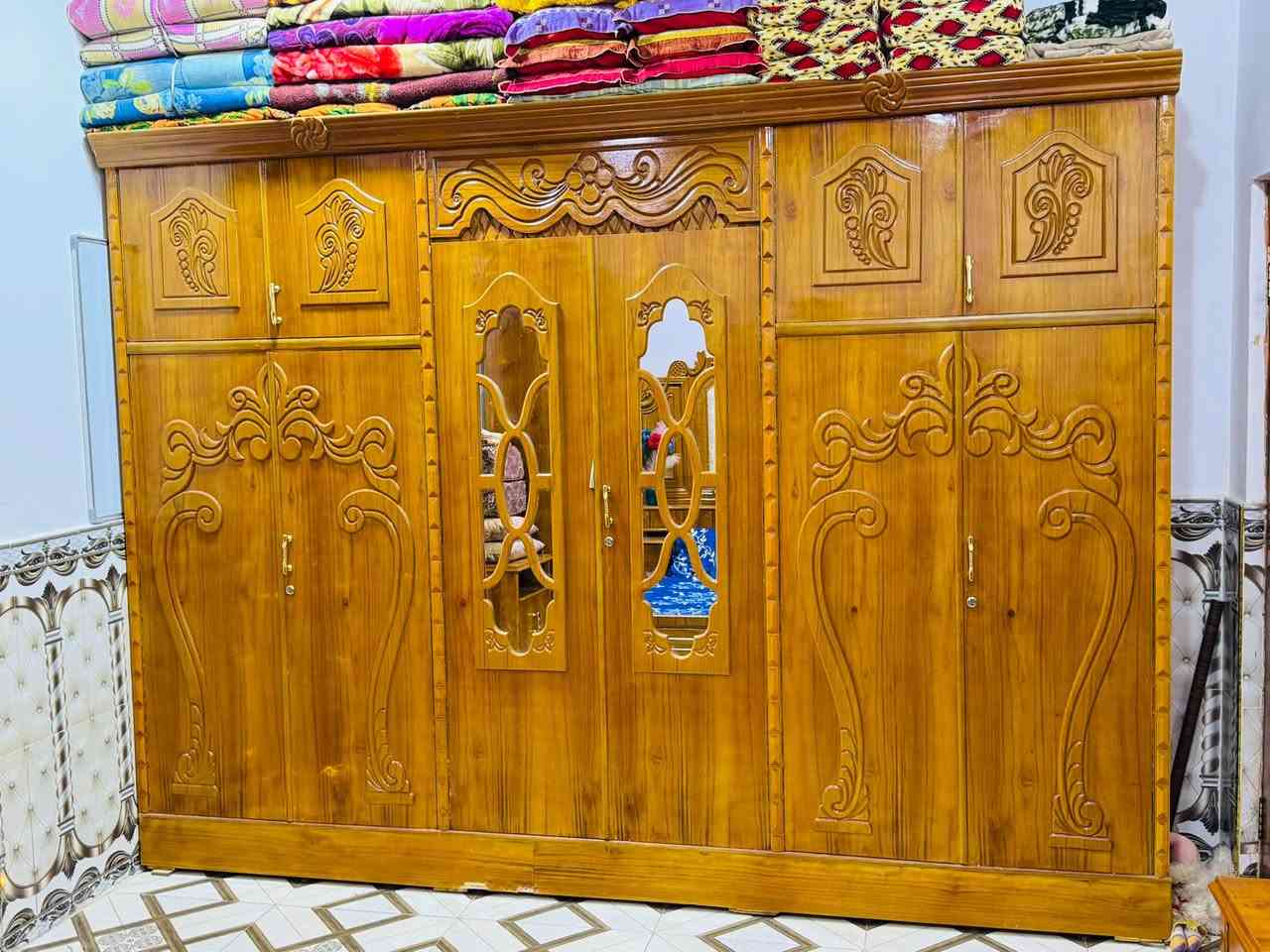 غرفه عراقيه للبيع ماصارلها هواي من ماخذينها اخت الجديدة السعر 1300 مكاني البصره قضاء الدير ناحية المصطفى نزلة سيد كاظم قرب مرقد سيد كاظم 
للتواصل ***********
