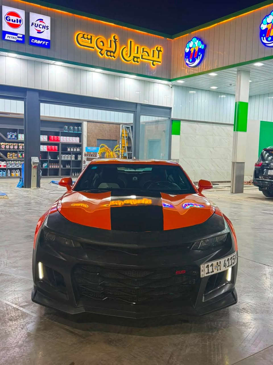 سلام عليكم         سعر 73 وبيه
كمارو 2018 جاهزه من كول النواحي 
مابيه نقص ابد 
حادثه بدون ايرباك بدون دواخل بدون شواصي كفاله 
السياره تغير لون برتقالي المميز السياره جاهزه من كلشي الكير والمحرك والصدر كفاله المحرك 6سلندر. 3.6  وفول مواصفات واحد على واحد  
السياره باسمي شخصياً ورقم بغداد الإنكليزي  الجديد 
السياره تخم تاير ويل كب جديد  السياره كامله مكمله السياره مصروف عليه  والسياره  عليه إضافات حلوه 
والسياره رقم بغداد تحويل ثاني يوم   والسياره جديده كلش ونضيفه وكير AT  والسياره جديده كلش مكانه 

بغداد المشتل وسعره ب  73 ورقه وبيه مجال 
 
*********** اخوكم مؤمل حسين
