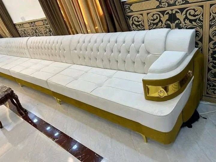 الدقه والامان  كل هذا وبأنسب الاسعار
 كوشات عدد 4هديه
 شغل مضبوط مع ضمان سنه  
قماش صوره
الهيكل چام روسي
الضهر  مضغوط
المقعد بلوك فقط 
رجل عظم عاج ورده ذهبي

#ديوان  10 مقاعد ب 355
............................................... 
#ديوان  9مقاعد  ب  335
.........................................
#ديوان   8 مقاعد ب  310
.........................................
#ديوان  7 مقاعد ب  285
.........................................
#ديوان  6 مقاعد ب  260
................................................ 
#ديوان 5مقاعد  ب235

قياس عرض المقعد 50صافي و 70لحد الحايط 

سعر المتر 75 بالنسبه للقياسات الخاصه
#سعر المتر 75الف للمتر الواحد
#اذا كان الطلب بلوك بلاويد للضهر والصفاح بدل المضغوط اضافه 100 الف 

#سعر كوشات الوحده 2500
#طبله ب 25 الف قياس 40/40
مده التوصيل  بغداد   يومين
 محافظات  4ايام
لايباع اقل من 5امتار
قماش صوره
رجل نيكل

نص مكتوب في الصور:
- للقطلب: ***********
- جودة، ذوق.. وأناقة.. كلشي يخص
- الأنات موجود عدنا.
- اتصل الآن: ***********
- أثاث عصري + تصميم راقي = إبكو
- دزاين للأثاث
- تصنع راحتك بذوق عالي وفن عري