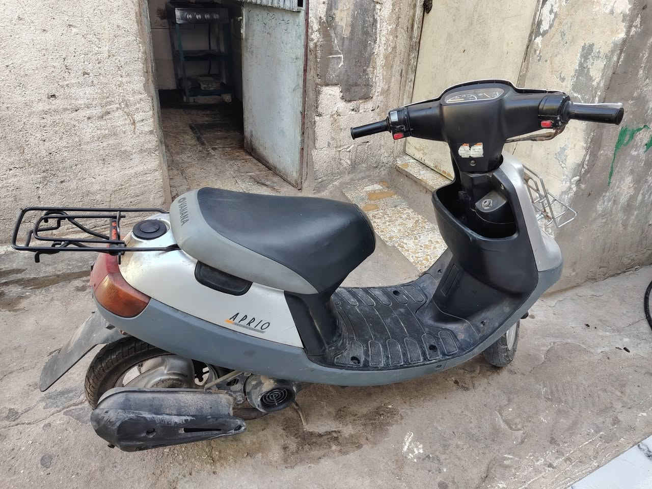دراجه بطه للبيع نضيفه كلش محرك نضيف دراجه نضيفه كلش
سعر 400وبيها مجال  

***********
