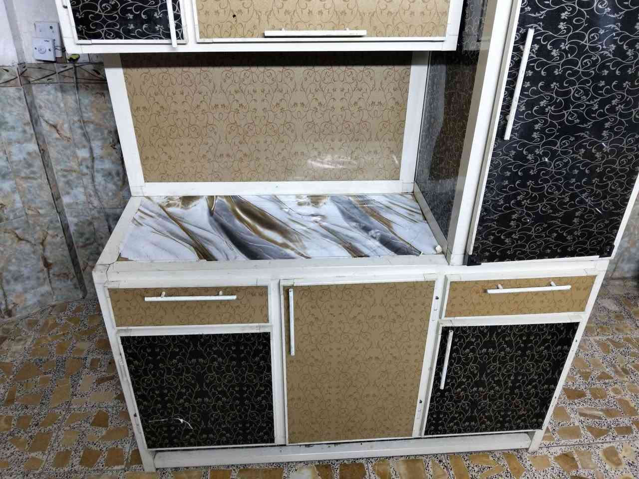 كاونتر مستخدم نضيف تفصال الامنيوم مو سوكي لا يوجد اضرر عنوان شعب اكو توصيل *********** بي وتساب
