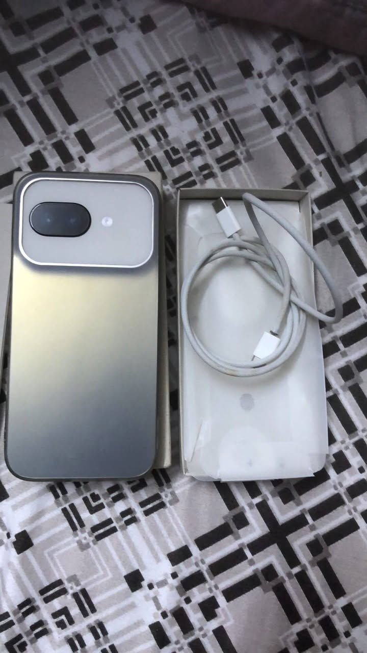 هجgoogle pixel 9a اندرويد 17 بي نظافه 100 بطاريه 100 بس بي كسر ب شاشه 360 الف بي مجال *********** توصيل اكو
