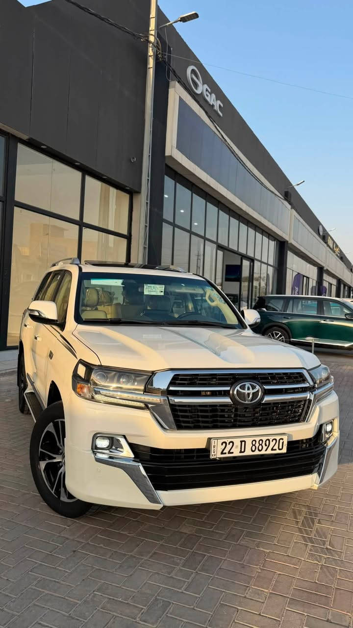 السلام عليكم
لاندكروز 2020 G-X-Rشركات 

١/١مواصفات 

سلايت (فتحه بلسقف)

بصمه ابواب 

مرايات شفط 

كشنات جلد

فور ويل

ثلاجه

 وكثير مواصفات 

محرك 6سلندر كير محرك شرط 

ماشيه ١٣٩كيلو

رقم اربيل الجديد

هزة وفحص ٢٠٢٧

بدون حادث او قطره صبغ شرط شرط 

السعر منااااسب جدا 455$ وبيها مجال 

مكان السيارة موصل 

*********** 

***********

