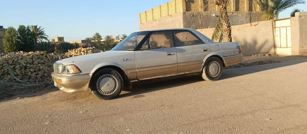 سلام عليكم سياره هارتوب البيع موديل 1992 سياره خير من الله جاهزه حداديه  مداور شوكت مايعجبك السعر 25وبيهه مجال حك الجيه  الاستفسار ***********
