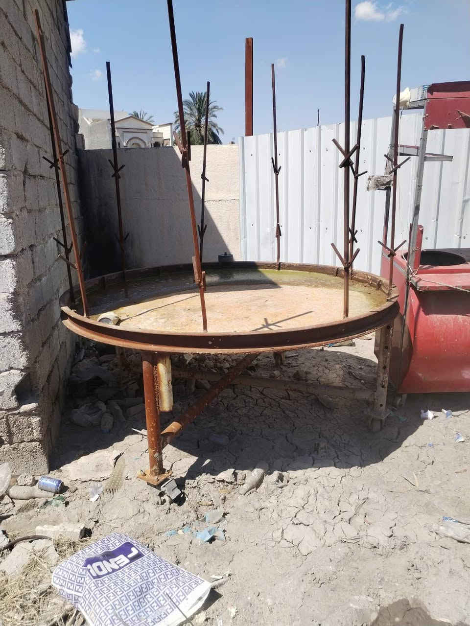 السلام عليكم عندي حوض مال سمج ستل استيل ثقيل هوه والشوايه مال السمج للبيع الأستفسار***********
