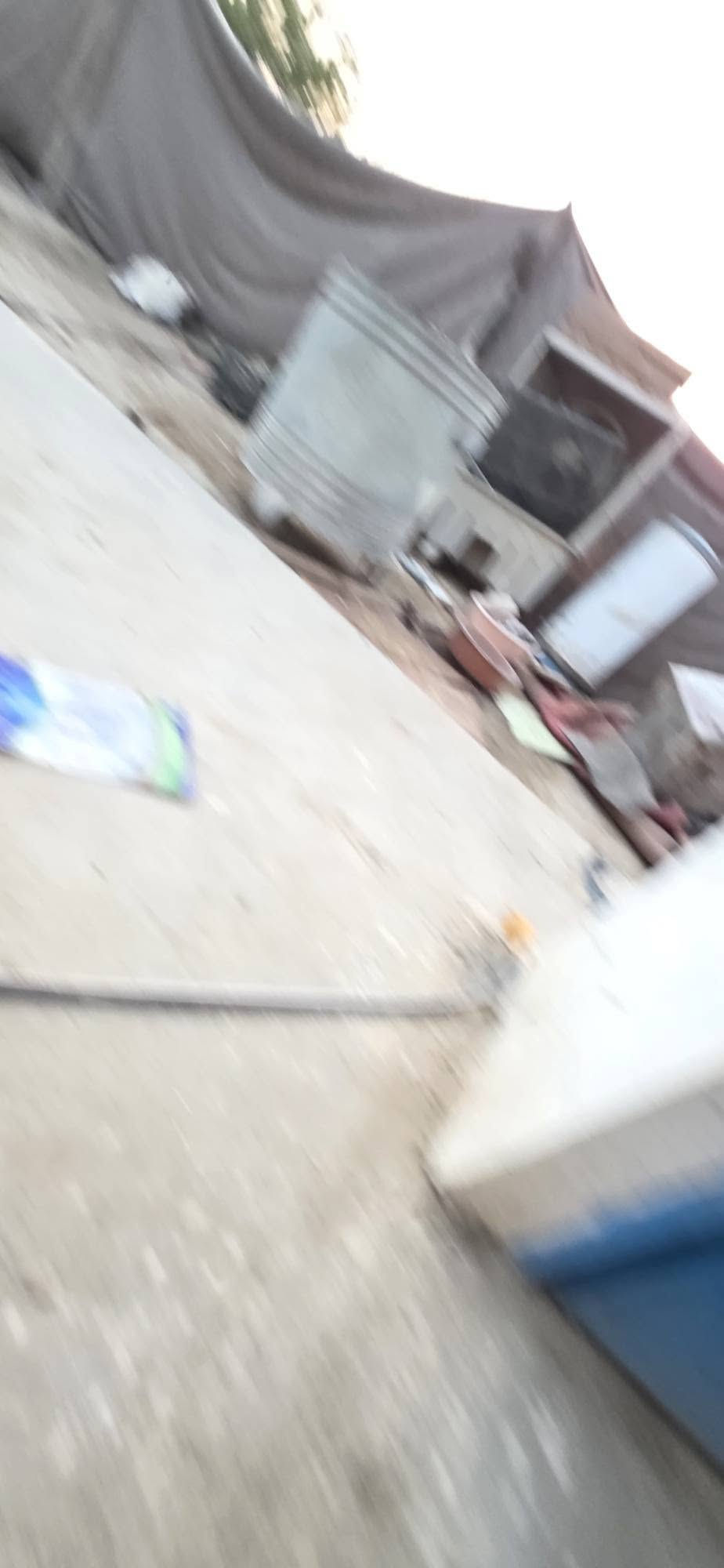 نص دونم طابوا زراعي سند 25 على طريق ابو الجاسم يبعد عن الشارع العام 400م يحتوي على بيت متكون من غرفتين واستقبال وصاله ومطبخ وصحيات ومشتمل صغير  مع غرفه وهول الوجه 20م النزال 70م مع نهر قرب البيت السعر ب 49 مليون 
الاستفسار  ***********
