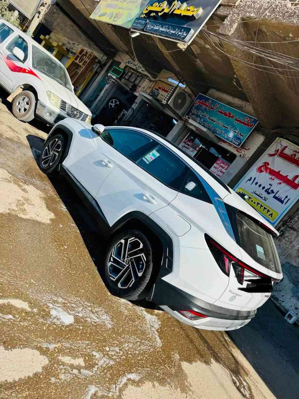 سلام عليكم توسان 2025 ماشيه 3000 الف زيروووو
رقم بغداد بسمي تحويل مباشر 
المواصفات 
تشغيل عن بعد
حساس امامي 
حساس خلفي 
لايت زنون 
لد امامي 
لد خلفي 
كشنات كهرباء  
كشنات تبريد 
كشنات ابيض
شاحن واير ليس 🔌 
صندوق كهرباء ⚡️ 
تحكم ستيران جهتين 
شاشه متصله 
كامره 2
محرك 2000
هند بريك بصمه 
بردات خلفيه 
داخل لونين 
كفالة عامة 
باقي المواصفات المعروفه
 سياره جديده معنه كلمه 
مكاني بابل حله نادر 
السعر 213 بيه مجال شي بسيط
***********
