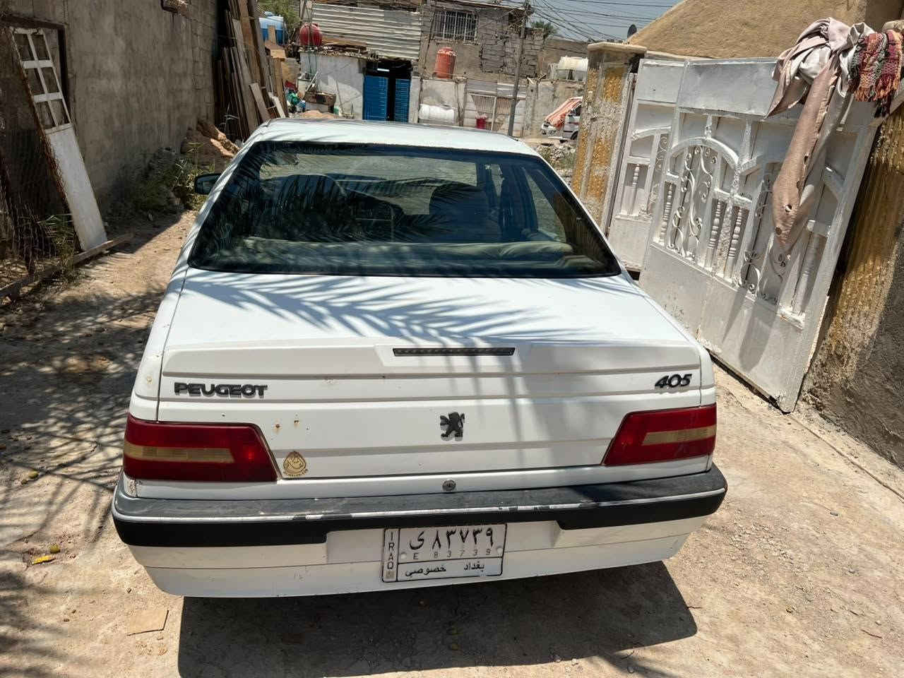السلام عليكم ،سيارة لميس موديل ٢٠١٣ ،ماشيه ١٢٦ حقيقي  ،السيارة جاهزة تماما ومابيها أي نقص ،سنوية لغاية ٢٠٢٧ ،السعر ٤٠ ،عنواني بغداد ،الأمين الثانية ،تلفون ***********
