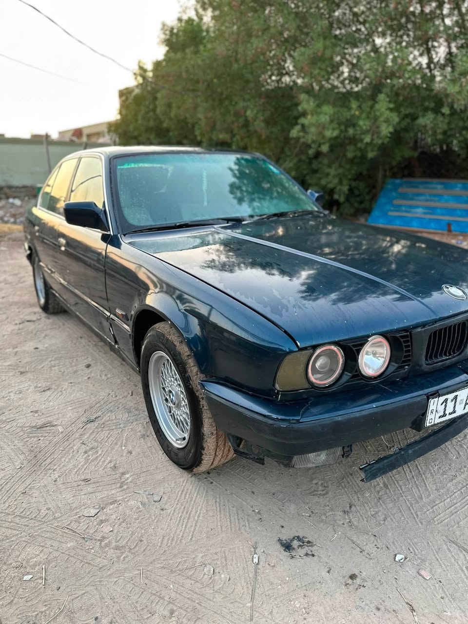 سلام عليكم شباب  BMW للبيع
535 اصل
مكينه  مفتوح  
كير اوتماتيك
مديل 1988
كهربائياته كله شغاله 
كشنات جلد بلادي 
جام كهرباء 

ويل خليه اصلي 
منضومه زنون جديده 
رقم بغداد  نكليزي بسمي شرط مداور
سعر خاص مكاني نجف 

الرقم ***********

او عالواتساب ***********
