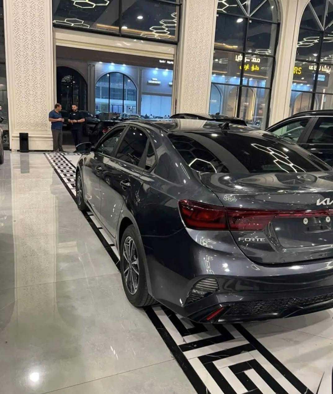 السلام عليكم 
للبيع كيا فورتي نفطى 2024 LX
محرك 20 دوش 
ماشي36 الف ميل 
سيارة بيها بس باب صايق  سبغ و نص دوسه بدون دواخل بشرط
سياره كل ارباكات شركة بشرط
سياره بدون شخوط و بقصات شرط 
سياره بدون رقم ترقيم شمالي فقط 
تكلفة رقم 11.5 ورقه ونص 
ملاحظة صوار حادث موجوده في المنشور 
اي استفسار عن سيارة خاص مفتوح 
***********واتساب وكورك
السعر 134ورقة  ومجال
عنوان أربيل معارض شركة شامل شاكرعبدالله أربيل, العراق
