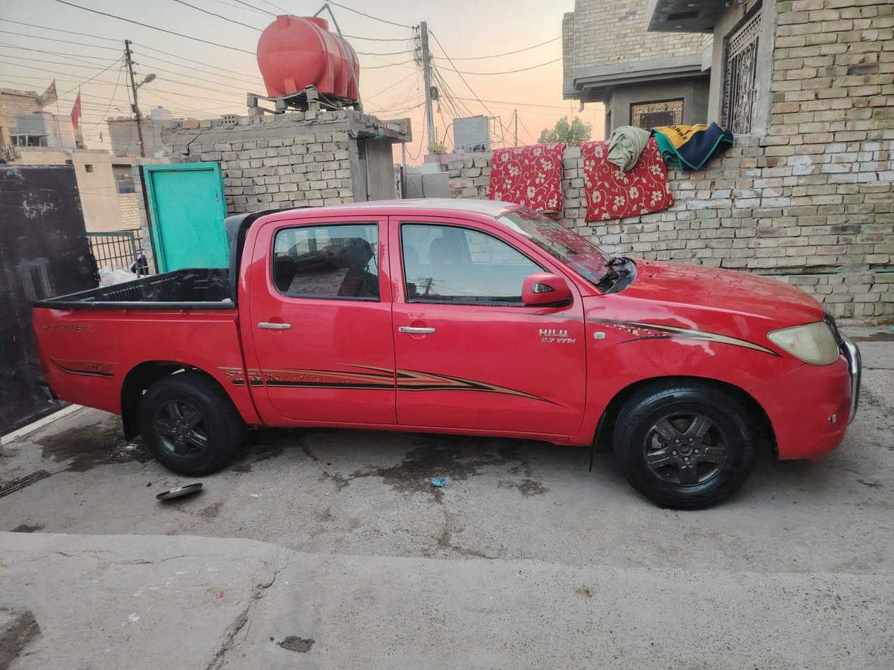 فلاونزه ٢٠٠٩ كير اتوماتيك سياره حلوه مال جناي مكفول كير ومحرك مكلف بنشر ١٦٠ وبيه مجال***********
