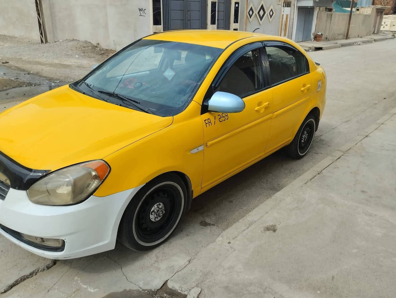 اكسنت دبدوب موديل 9 رقم ديالى  مراوس فقط
بسمي تدفيئه تبريد 
محرك 16
جام كهرب
كير اوتماتيك
ضررها جملق خلفي 
***********
