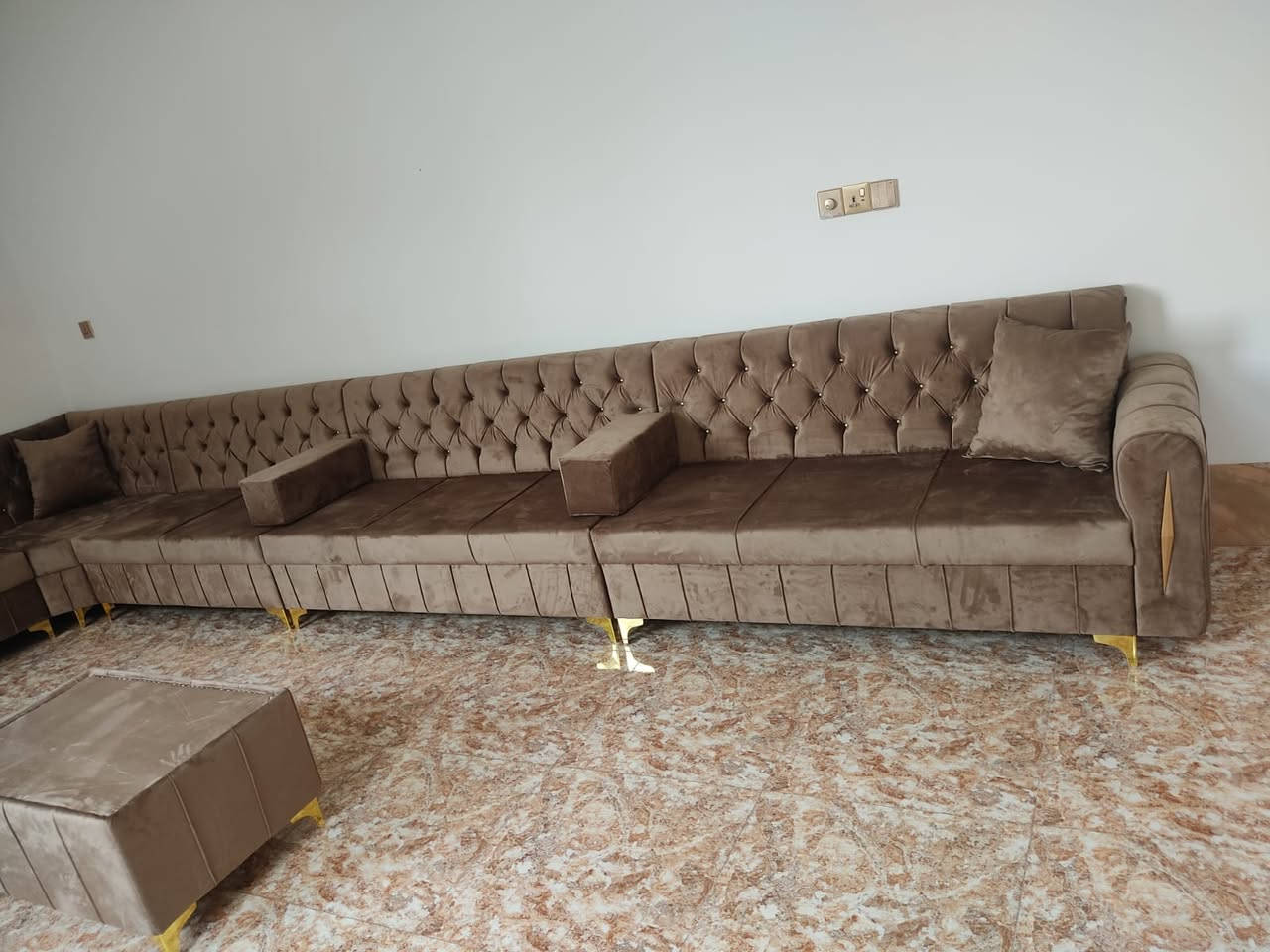 نعرض عملنا ديوان نجاره ودوشمه حسب طلب الزبون نتمنى ان ينال اعجابكم عنوان خانقين بختياري مقابيل الكوميته ***********
