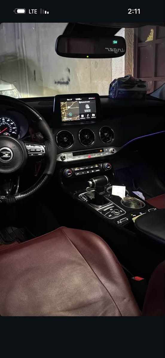 سلام عليكم KIAستنكر
موديل 2018 
محرك 2500 تيربو 
السياره خير من لله كلش نضيفه 
حادث السياره جاملغ وبندي موضح بل صوره 
السياره فول مواصفات 
شاشه + شفتات ستيرين/  كشنات تتفئه / تبريد ثلج اذا احجي بل مواصفات متخلص 
السعر 165 وبيها مجال 
رقمي ***********
مكان السياره الاعضميه
