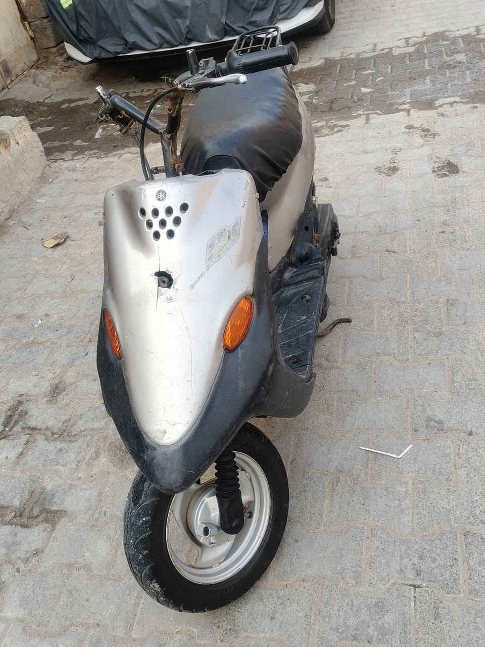سلام عليكم دراجه تسعه للبيع دراجه نضيفه تخبل وين ما تريد اطلع بيها والمكينه ناعمه والعينه ولايات موجودات بس انا فاتحهن السعر 150 مكاني بصره تنومه ***********
