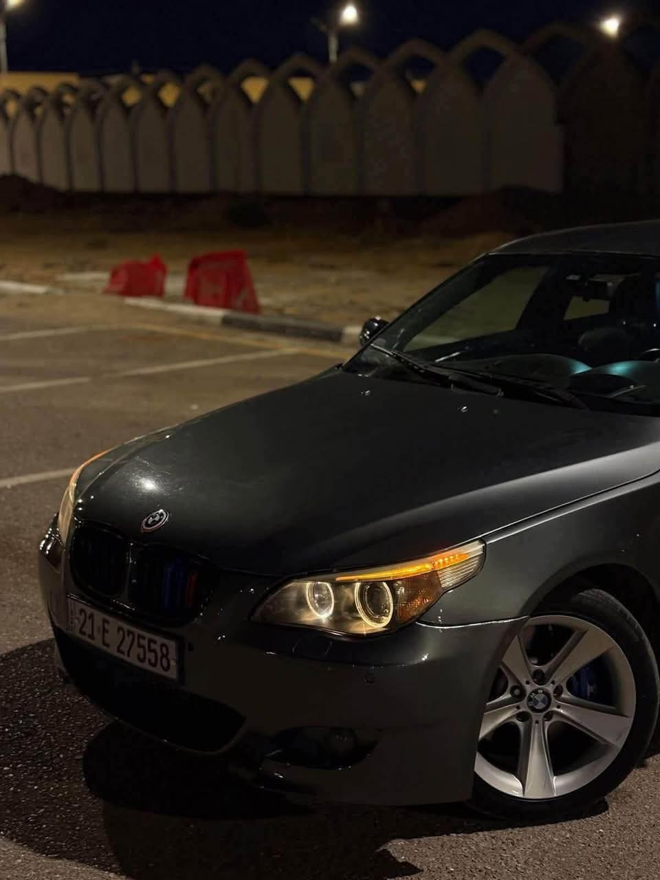 سلام عليكم للبيع او مراوس
بي ام ميماتي 530 موديل 2005

سياره نظيفه بدون حادث بدون تبديل فقط صبغ حزام

1-محرك n52.

2-كشنات جلد كهرباء

3-خزن ميمري 

4- ويل هامان

5- برده كهرباء خلفيه

6-حداديه السياره 95‎%‎

7-تبريد ثلج

8-ماوس شاشه

9-شاشه اعطال

سياره حلوه ونظيفه وداخلهه جديد 

رقم سياره سليمانيه وكاله تحويل مباشر سعر118 عليه غرامات 800$ ينزل من سعر

ملاحضه/ السياره تاخذه شرط الفحص ترايد وين متريد 

مكان سياره كربلاء حي الحسين ***********
