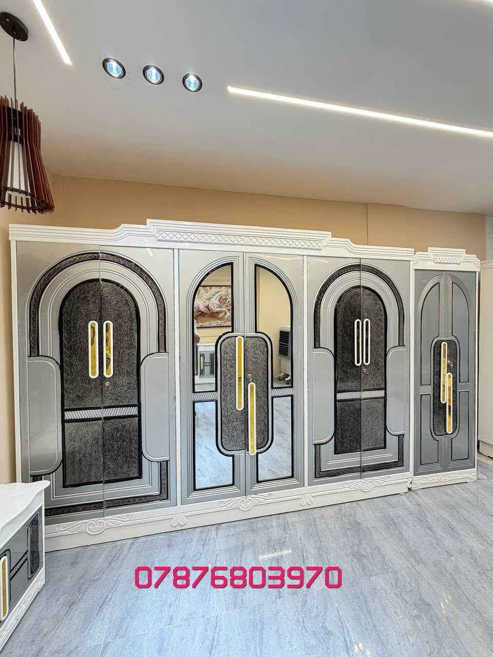 تخفيضات ✨ غرف نوم نجارة عراقية ✨
***********
http://wa.me/+9647876803970

🔹 نجارة عراقية متقنة بجودة عالية وتشطيبات راقية.
🔹 أكثر من 50 موديل مختلف يناسب جميع الأذواق.
🔹 توصيل إلى بغداد وجميع المحافظات بأجور مناسبة.
🔹 سرعة في الإنجاز وخدمة مميزة حتى باب البيت.

📌 مكونات الغرفة:
✔️ كنتور قياس 320 
داخل 3 ملم الوجه 5 ملم
✔️ ميز مرآة 
✔️ ميز بلازما
✔️ زاوية كنتورية. قياس80
✔️ سرير 160*200
✔️ تاج الجرباية
✔️ ناصي الجرباية
✔️ قواعد الجرباية كله بلوك
✔️ كومدين عدد (2) قياس 50 الواحد 
 
http://wa.me/+9647876803970

💰 أسعار غرف النوم تبدأ من:
1,000,000 دينار إلى 1,250,000 دينار فقط
🎨 أعمال صبغ  من أجود الخامات وبأسعار متنوعة تناسب الجميع.
🚚 ويانه طلبك يوصل لباب البيت بأسرع وقت!

📞 للحجز والاستفسار:
http://wa.me/+9647876803970
*********** 
📩 يرجى إرسال صورة الموديل المطلوب  التواصل مباشرة واتساب، وسنكون بخدمتكم.
