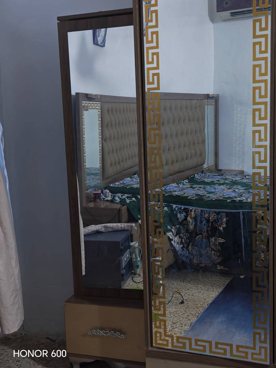 غرفه تركي لللبيع ٦ قطع
