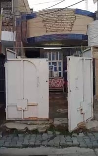 الـ٢٣ • ١٠٠م • طابق ونص