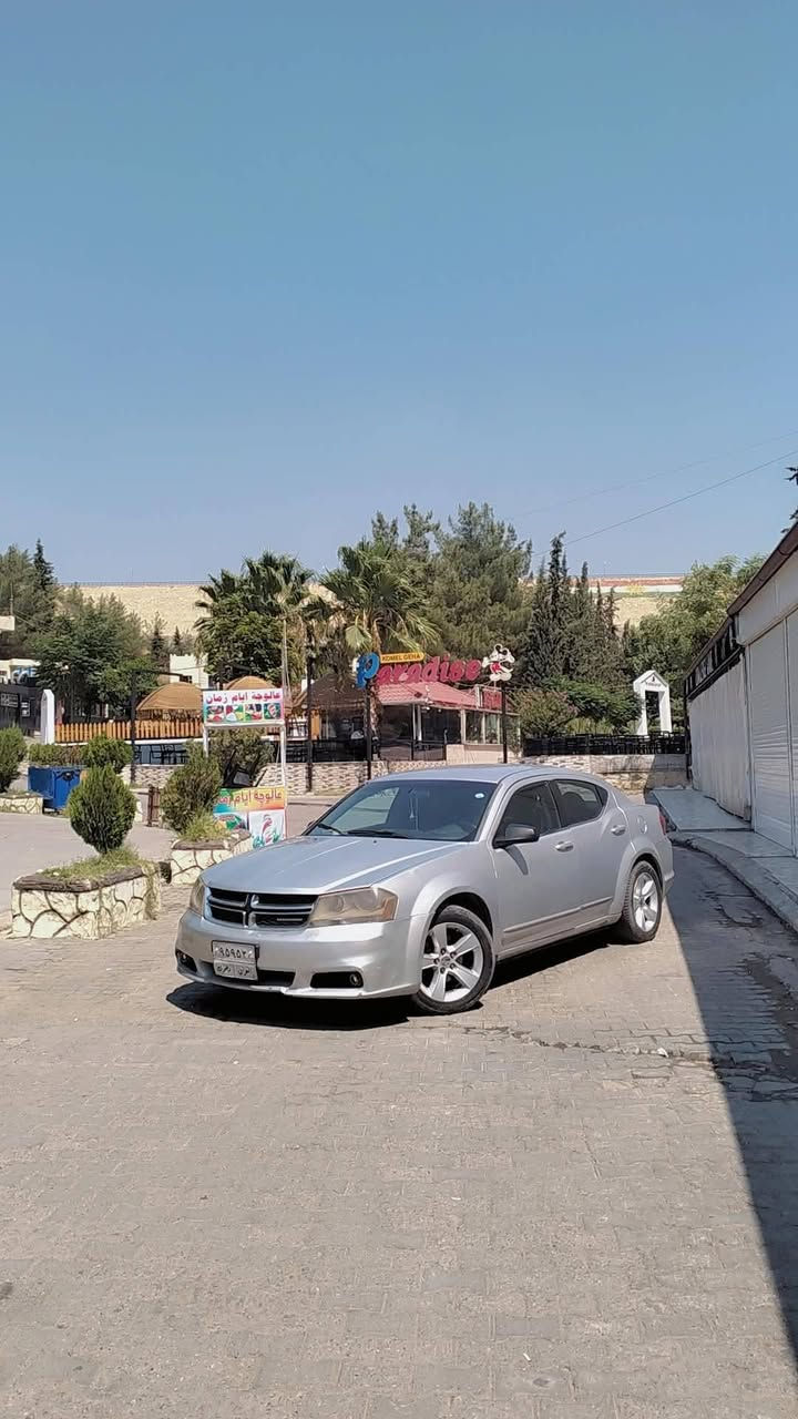 السلام عليكم
للبيع اومراوس حسب القناعه

Dodge Avenger2011
محرك V4 2.4
قطعتين صبغ 
مواصفات
مقاعد كهربائية
مري كهربائية 
تدفئة بل مقاعد
بريك ABS
مانع انزلاق 
تحكمات استيرن 
تبريد ثلج ❄️
تايرات جديدة 
عليها ادامة كاملة 
سيارة ماتحتاج مصرف 
رقم شبه مميز
السيارة كلها وضع شركة 
ظفيرة كهربائيات كلها بلاد شرط 
السعر 88 وعليها 10 ورقات غرامات  تنزل من السعر 
للاستفسار 
*********** واتساب
*********** اتصال
