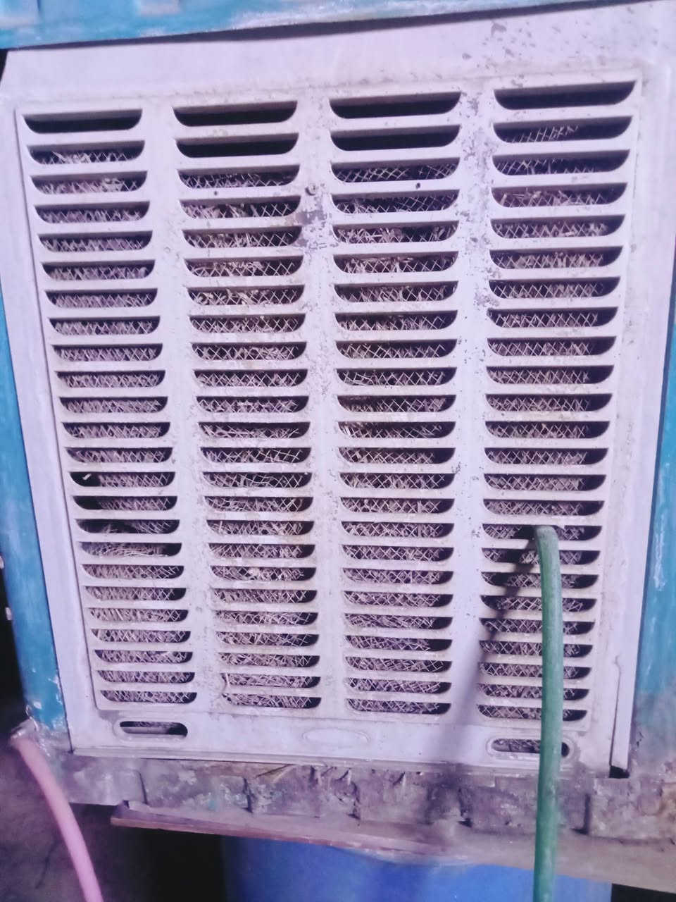 السلام عليكم 
غراض للبيع 
***********

