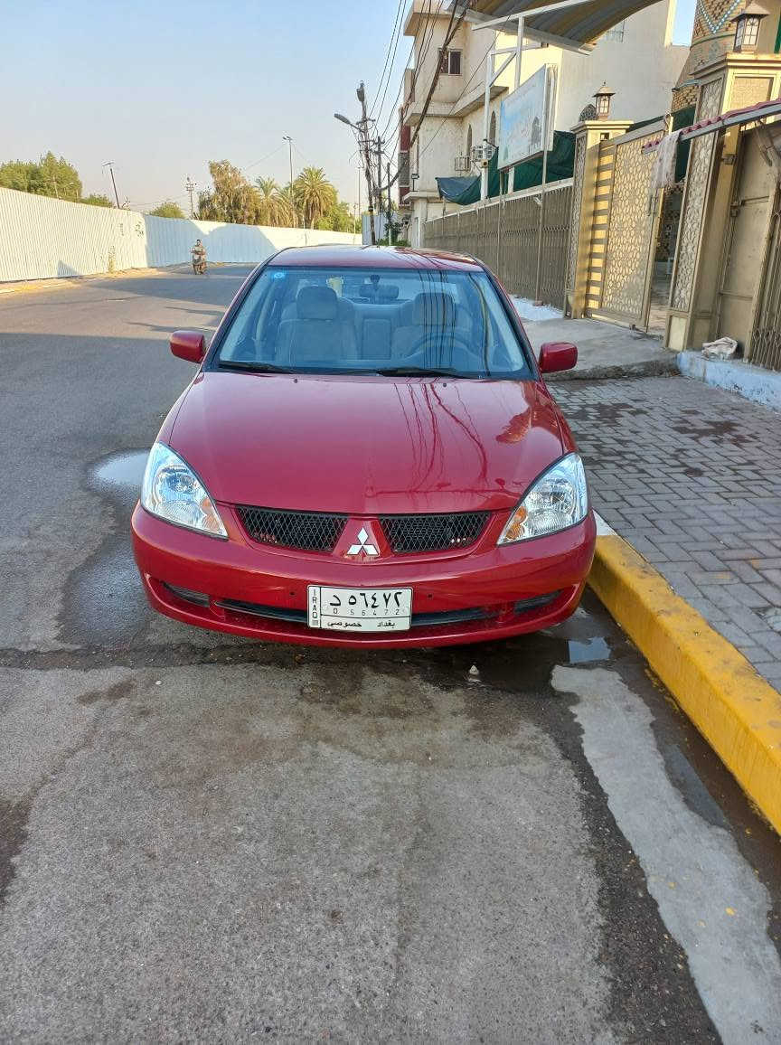 لانسر ١٠ كير محرك صدر تبريد كله بشرط مكاني بغداد  صبغ عام اثر جراد عندي صور قبل الصبغ السعر ٧٥ هاتف *********** او *********** الشراي يتصل بدون مراوس بغداد, العراق
