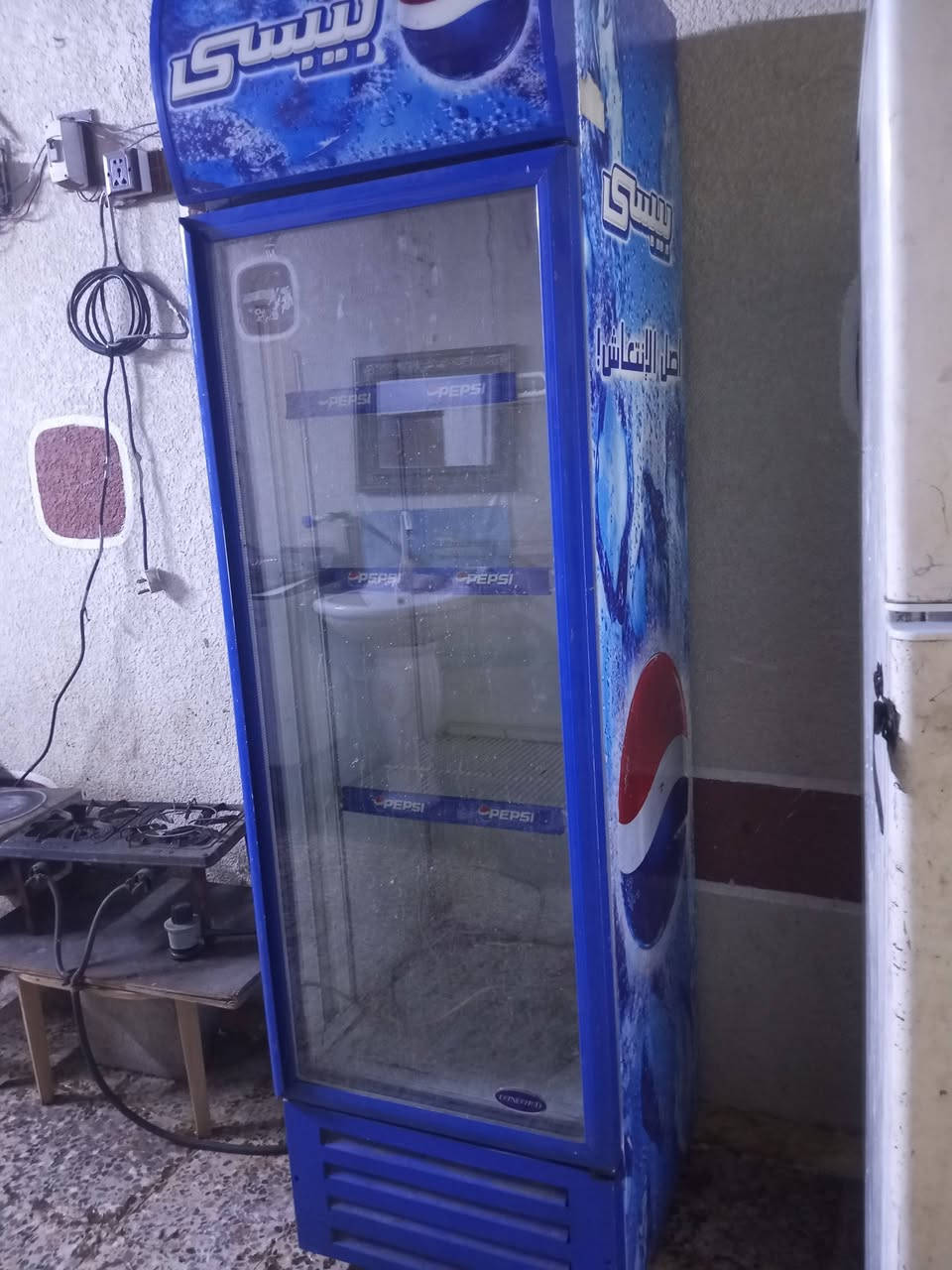 عرض البيع شغاله شرط الشغل السعر 300 وبيها مجال العنوان البصره حيانيه دور الشرطه رقم الهاتف***********
***********
