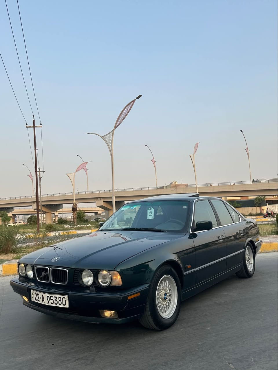 سلام عليكم 
اللبيع بي ام 
موديل 1993 
سنوية ￼2032 جديد هزه2027 جديد رقم جديد أربيل
￼ محرك ￼525iA لا تصرف لا بخار ￼
‏بيلادي أوتوماتيك 
بدون ضربه‏￼
‏فول مواصفات
بيجم عريض ￼
‏ كشن تدفئة ￼￼جلد سياحي بلادي ￼
‏استيرن￼ ايرباك ￼
‏دوخل￼ صاج
‏باردة كهرباء ￼
‏باردة بلادي￼
سلايد يشتغل ￼
أربع جام كهرباء ￼
‏كهربائي من دمية للدعم كله يشتغل 
￼تبريد ثلج تدفئة يشتغل 
￼ صدر امامي خلفي جديد تيارات جديد 
￼ سيارة جاهز من كل النواحي ￼
‏سعر ￼73 بيها مجال للطيبين استفسار على رقم ￼*********** مكان كركوك كركوك, العراق
