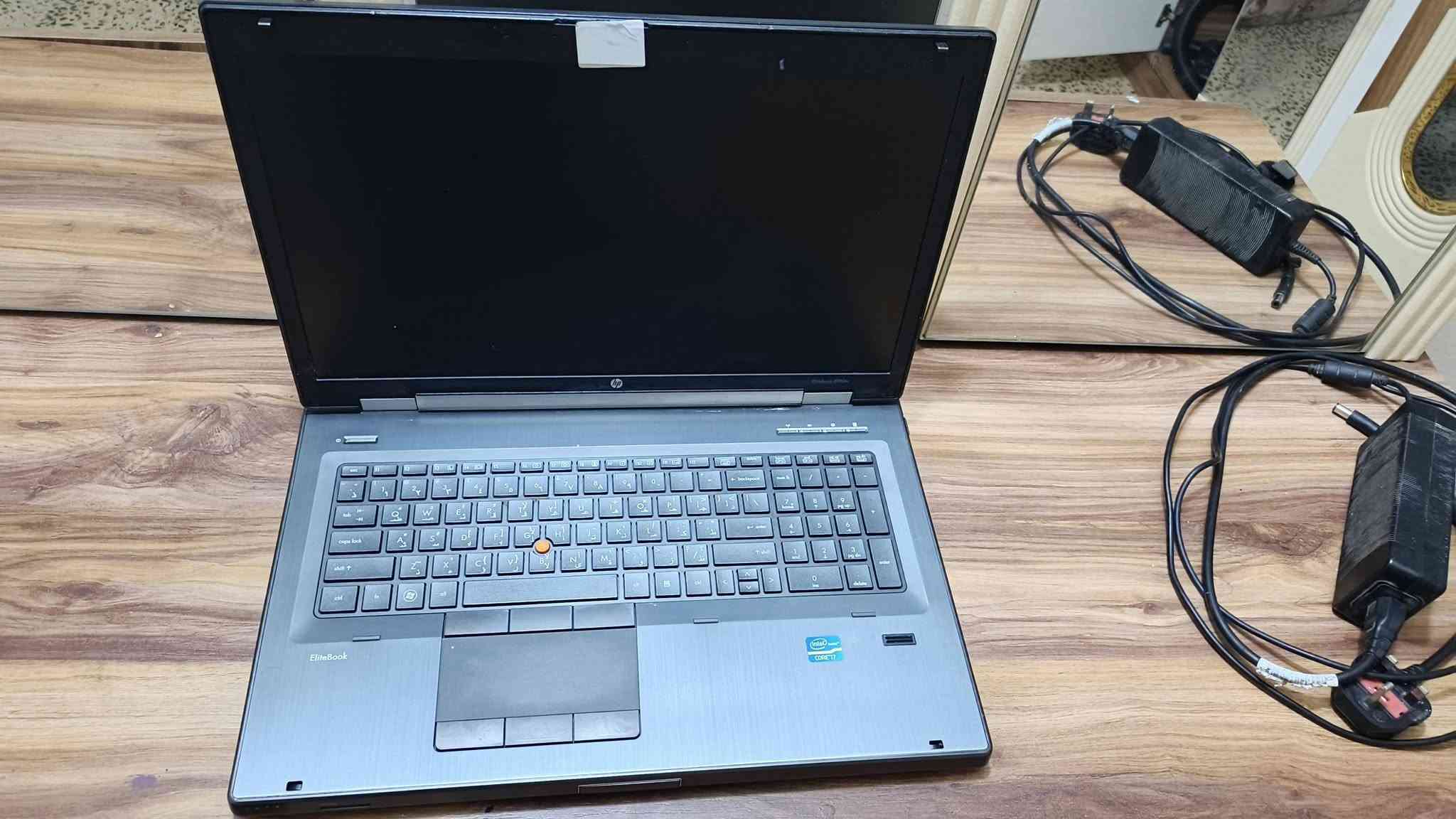 HP8760w • i7-2620M • كوادرو 3000M