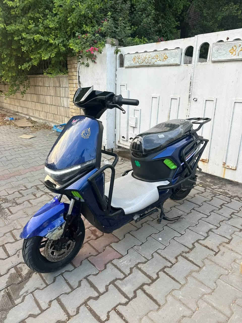 دراجة كهربائية • بدون تفاصيل