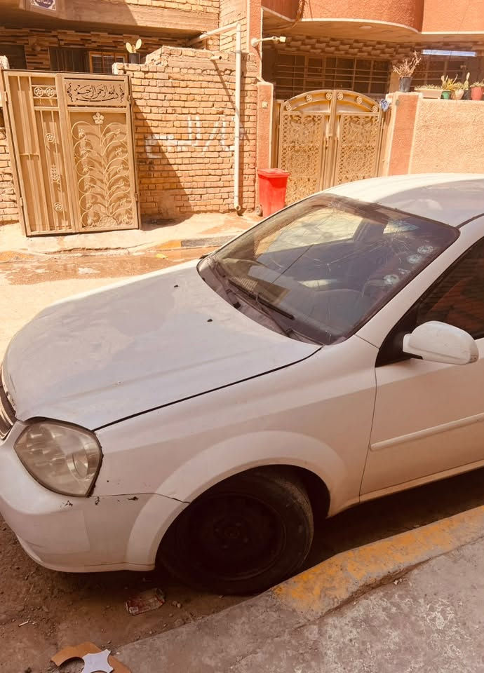 اوبترا رقم اربيل رجع عليها البنيد بالطريق الخارجي وشويه سوه رصعات بالقماره والبنيد باردات يرجعن الموديل ٢٠١٠ المكان بغداد ..نص مكينه جديده رولات جدد نوزلات جدد الكير مكفول النواقص دعاميه الوره تعبانه مع صدر السعر ٦٠ وبيها مجال***********

نص مكتوب في الصور:
- قص