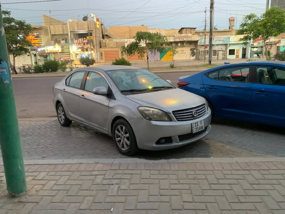 فولكس 2012 اوتماتيك للبيع كير محرك جيد جداً 
تبريد عاطل باسمي بغداد 
***********
